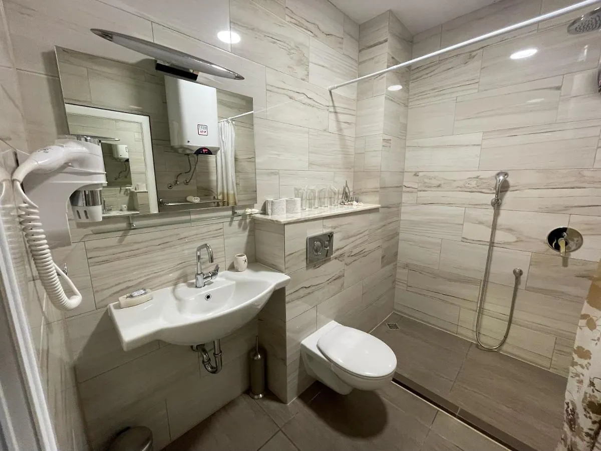 De Luxe Studio Burgas, City Center Homestay szállás Burgasz