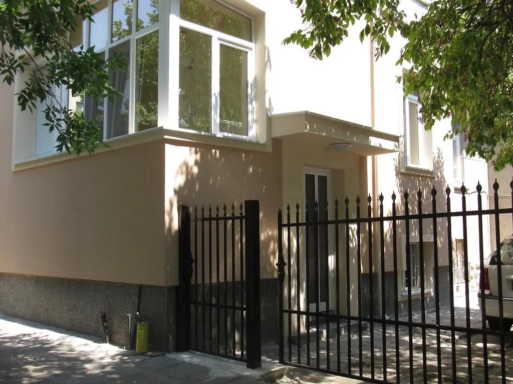De Luxe Studio Burgas, City Center Bulgária